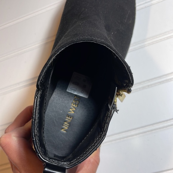 Nine West Black booties size 4 girls - Picture 6 of 7